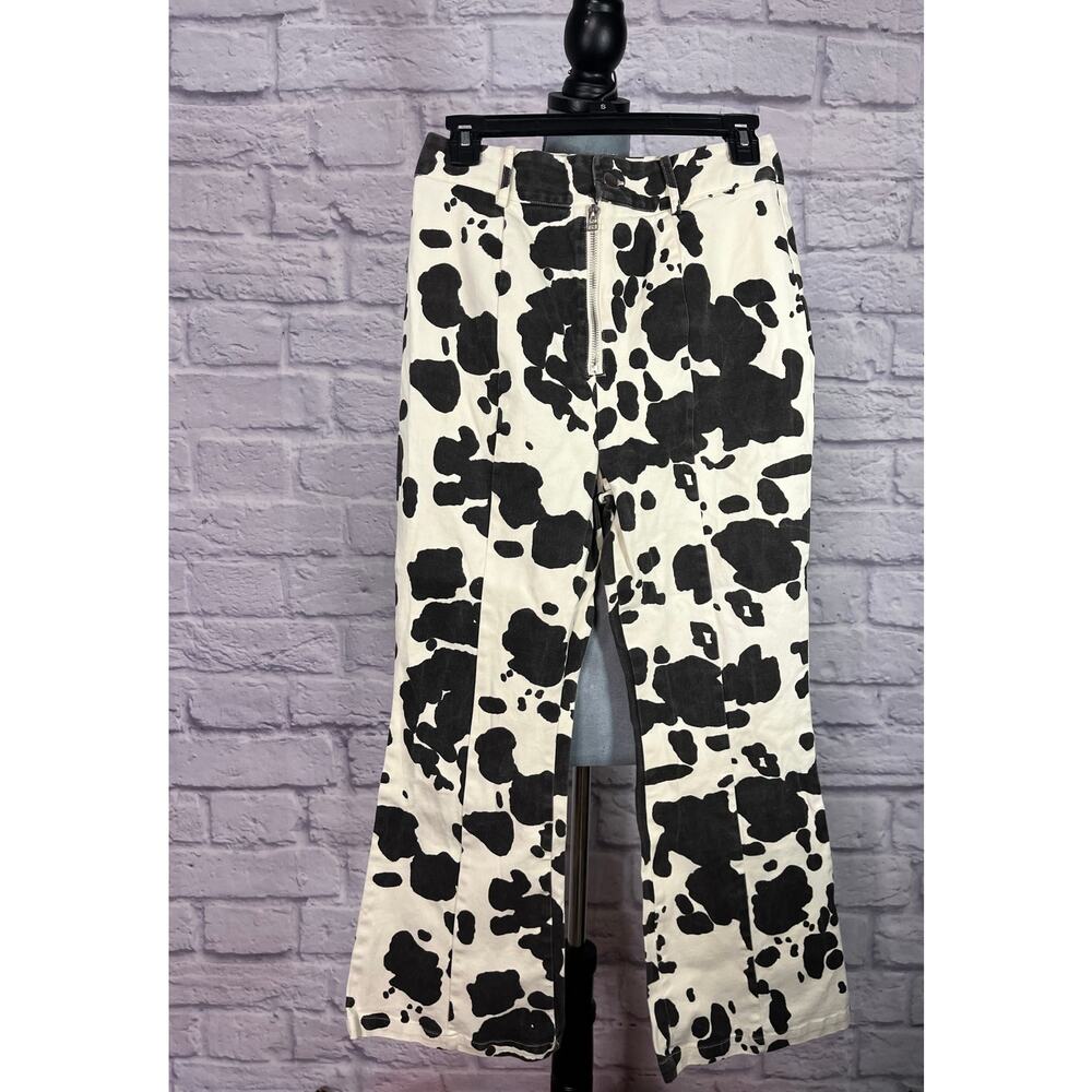 En Saison Anthropologie Cow Print High Waisted Flare Jeans - Picture 2 of 10